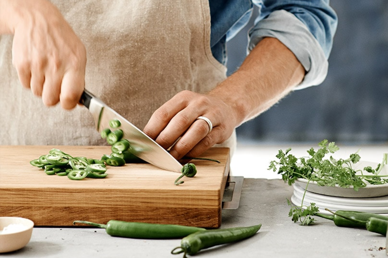 Шеф нож WMF Spitzenklasse Plus 20 см