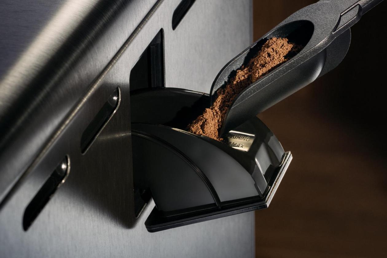 Кофемашина WMF Perfection 780 CP826T10