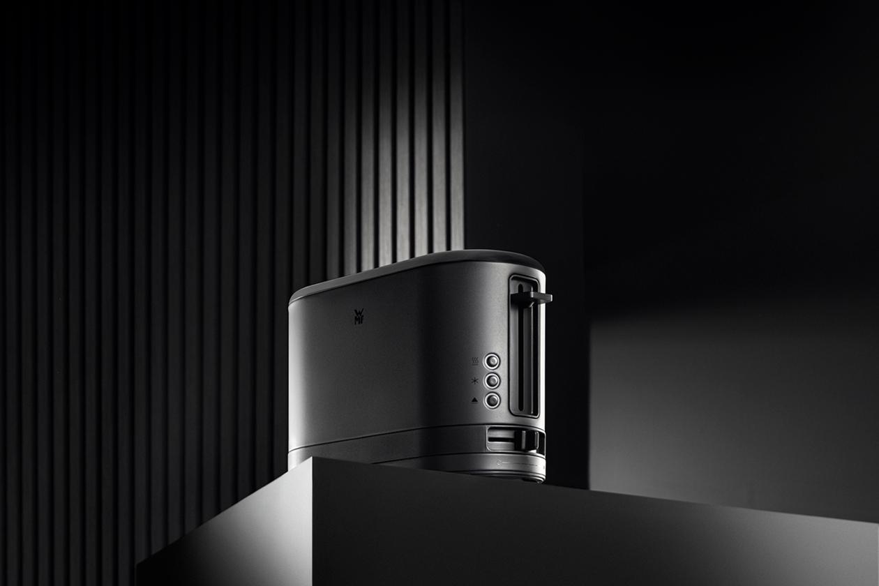 Тостер WMF KITCHENminis Deep Black