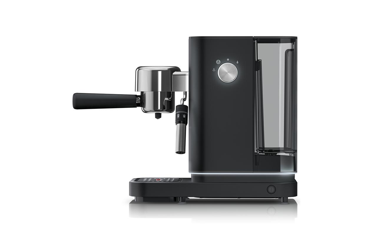 Рожковая кофеварка WMF Lumero Deep Black 0412370071