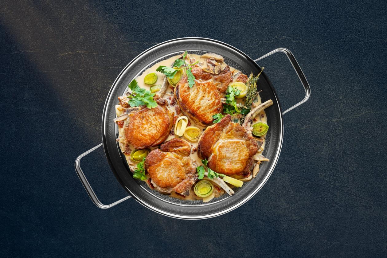 Сотейник WMF Profi Resist 28 см