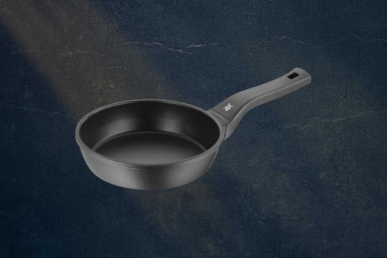 Сковорода WMF PermaDur Excellent 20 см