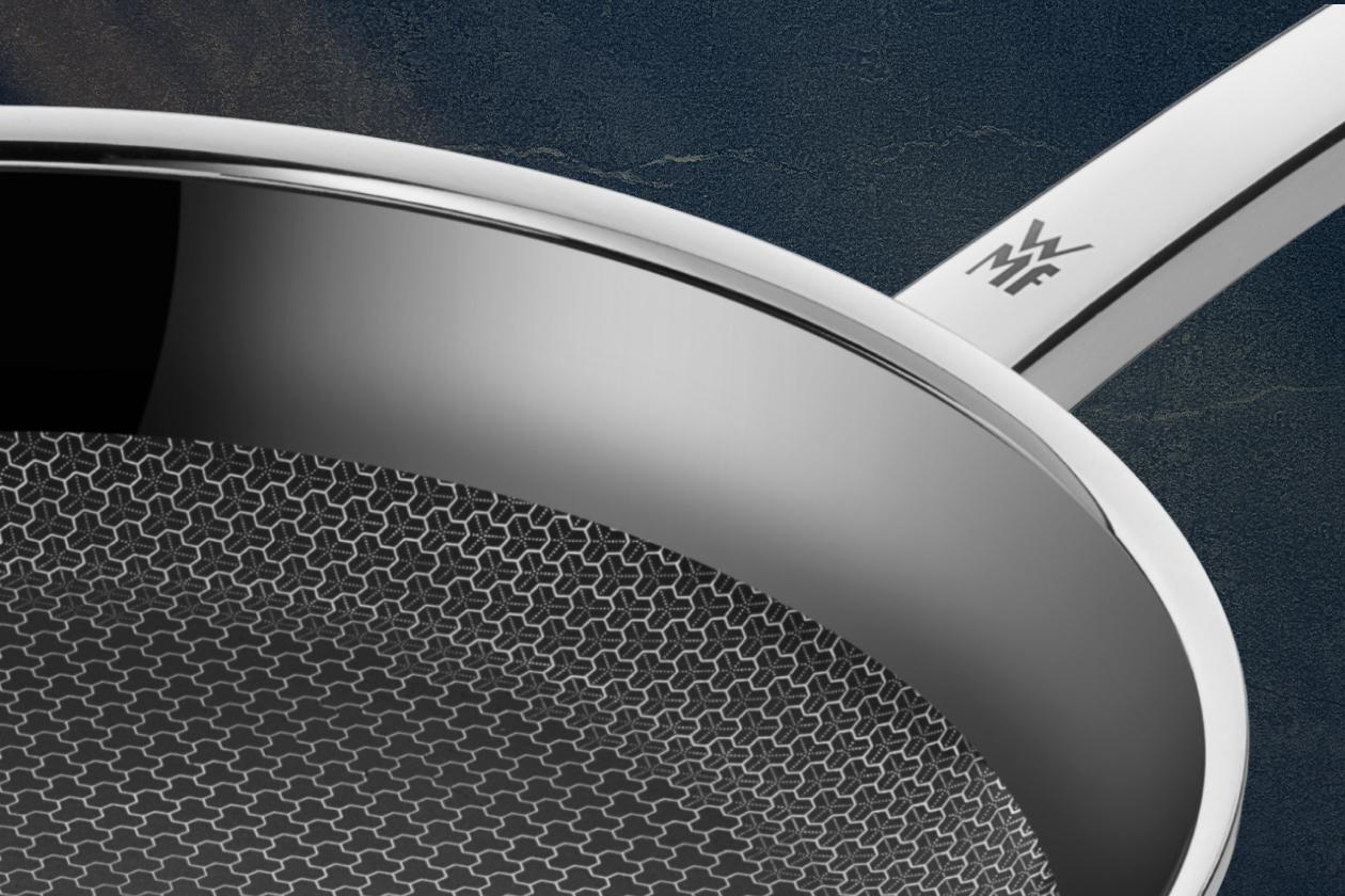 Сковорода WMF Profi Resist 28 см