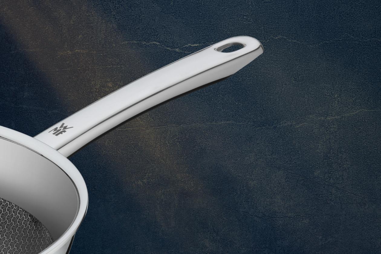 Сковорода WMF Profi Resist 24 см 1756246411