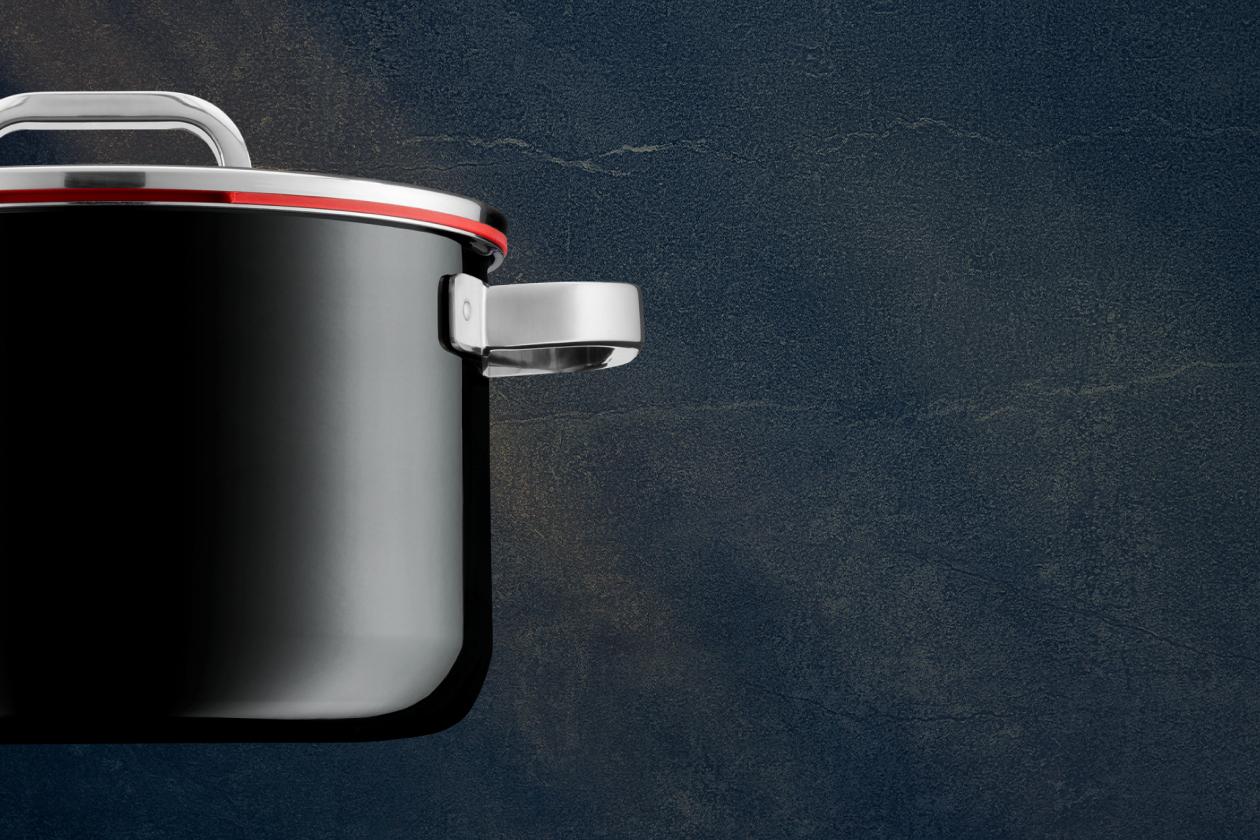 Кастрюля WMF Fusiontec Functional Black 24 см