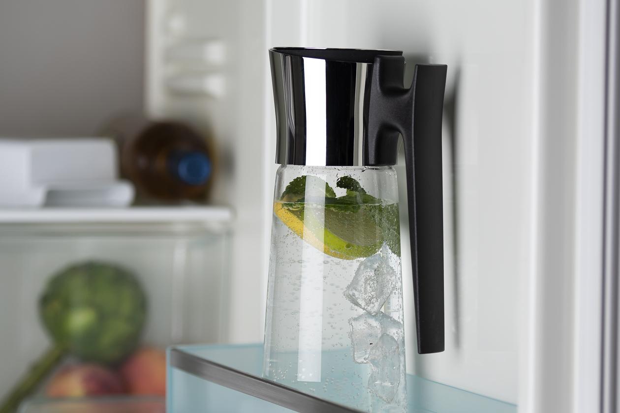 Графин для воды с ручкой WMF Basic 1,5 л