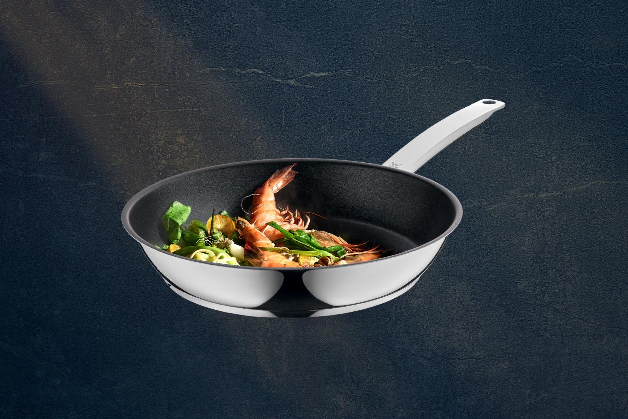 Сковорода WMF PermaDur Pro 28 см