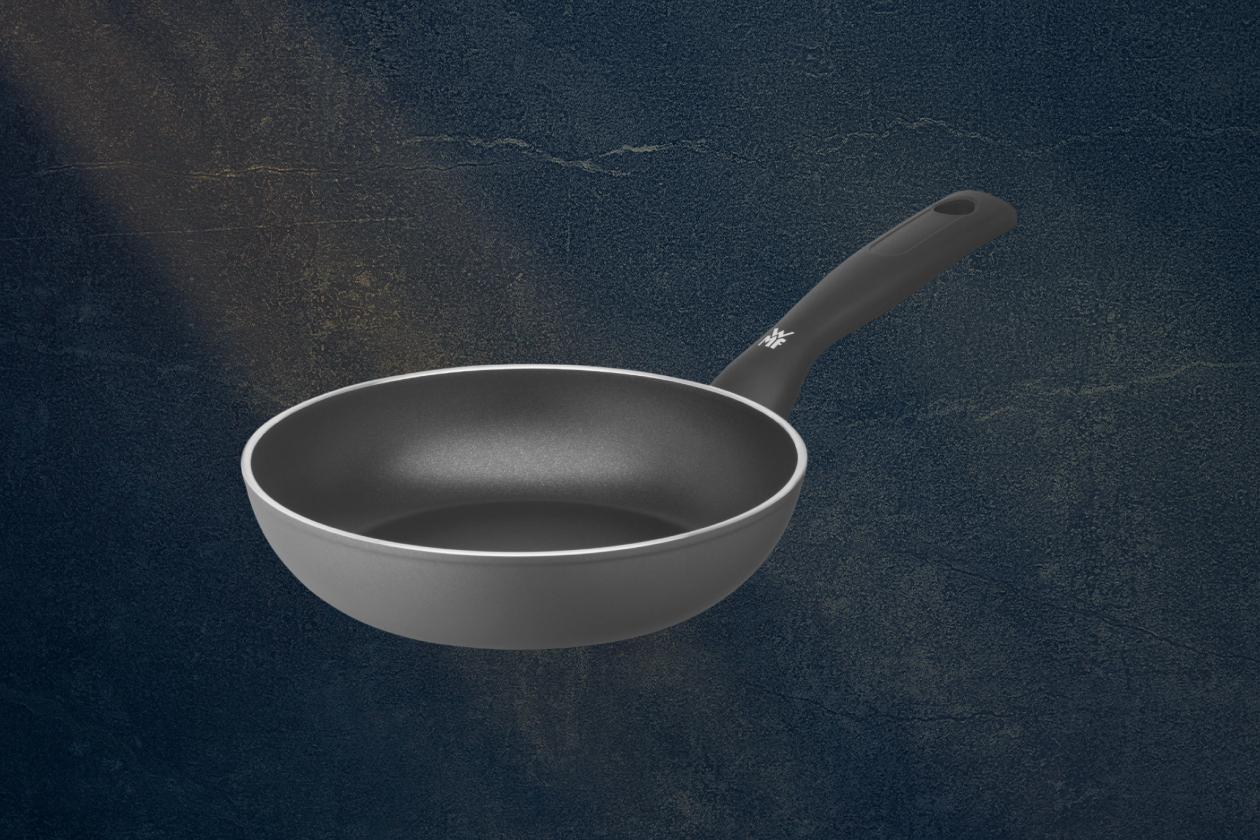 Сковорода WMF Permadur Inspire 28см