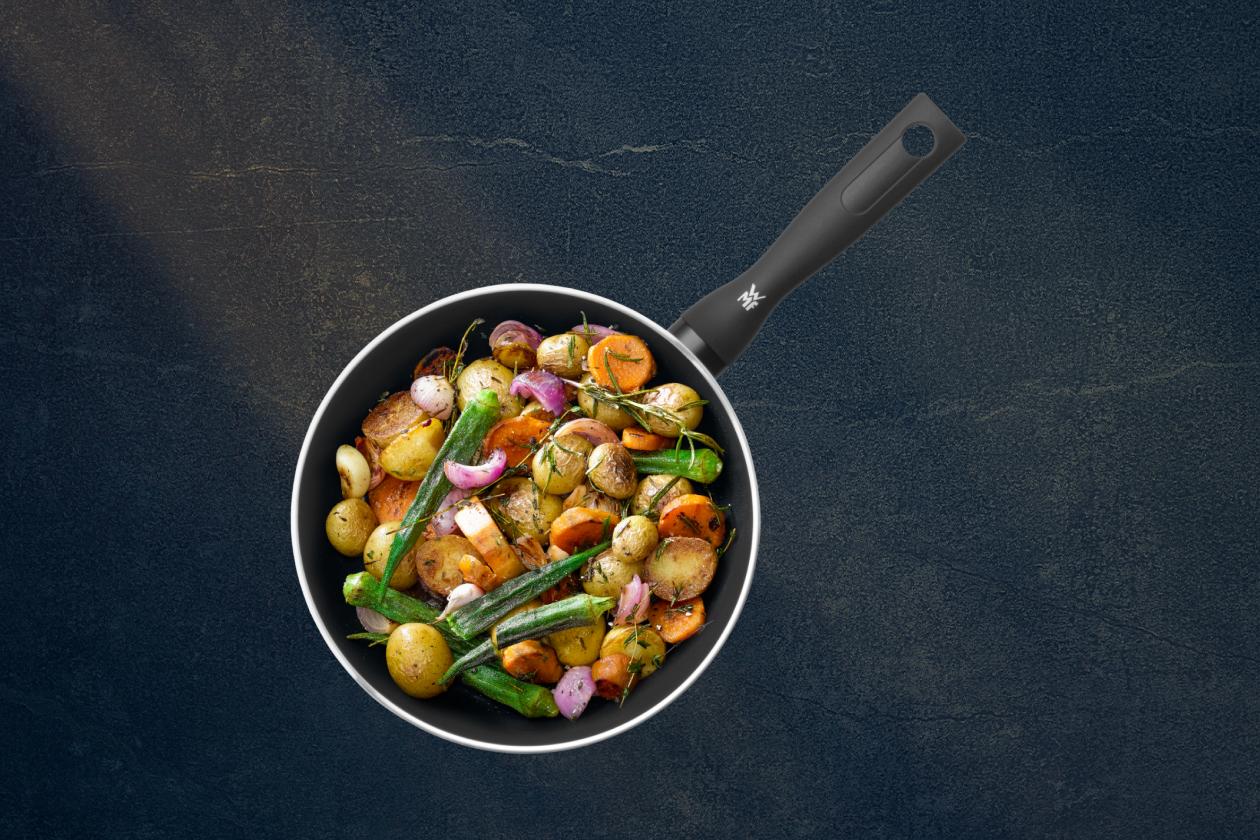 Сковорода WMF Permadur Inspire 28см