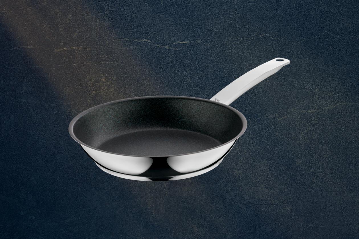 Сковорода WMF PermaDur Advance 24 см