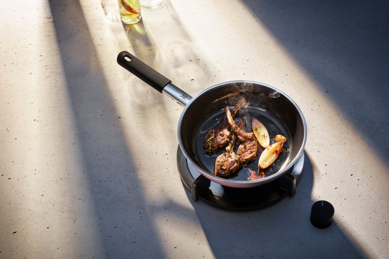 Сковорода WMF Fusiontec Mineral Rose Quartz 28 см