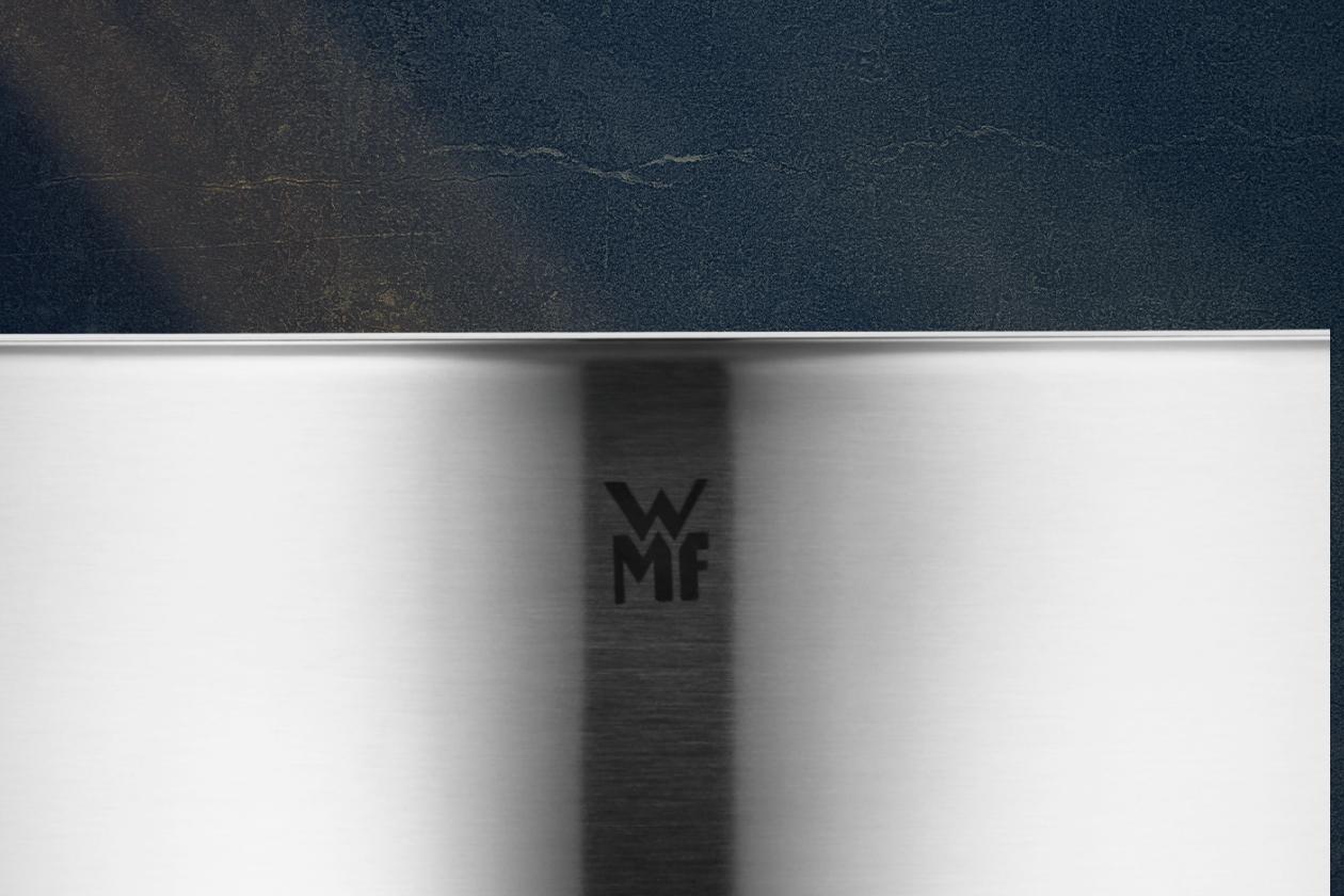 Кастрюля с крышкой WMF Ionic 22 см