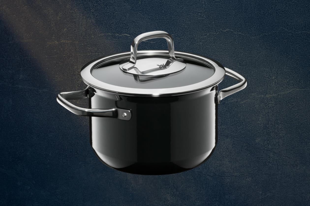 Кастрюля с крышкой WMF Fusiontec Compact Black 24 см