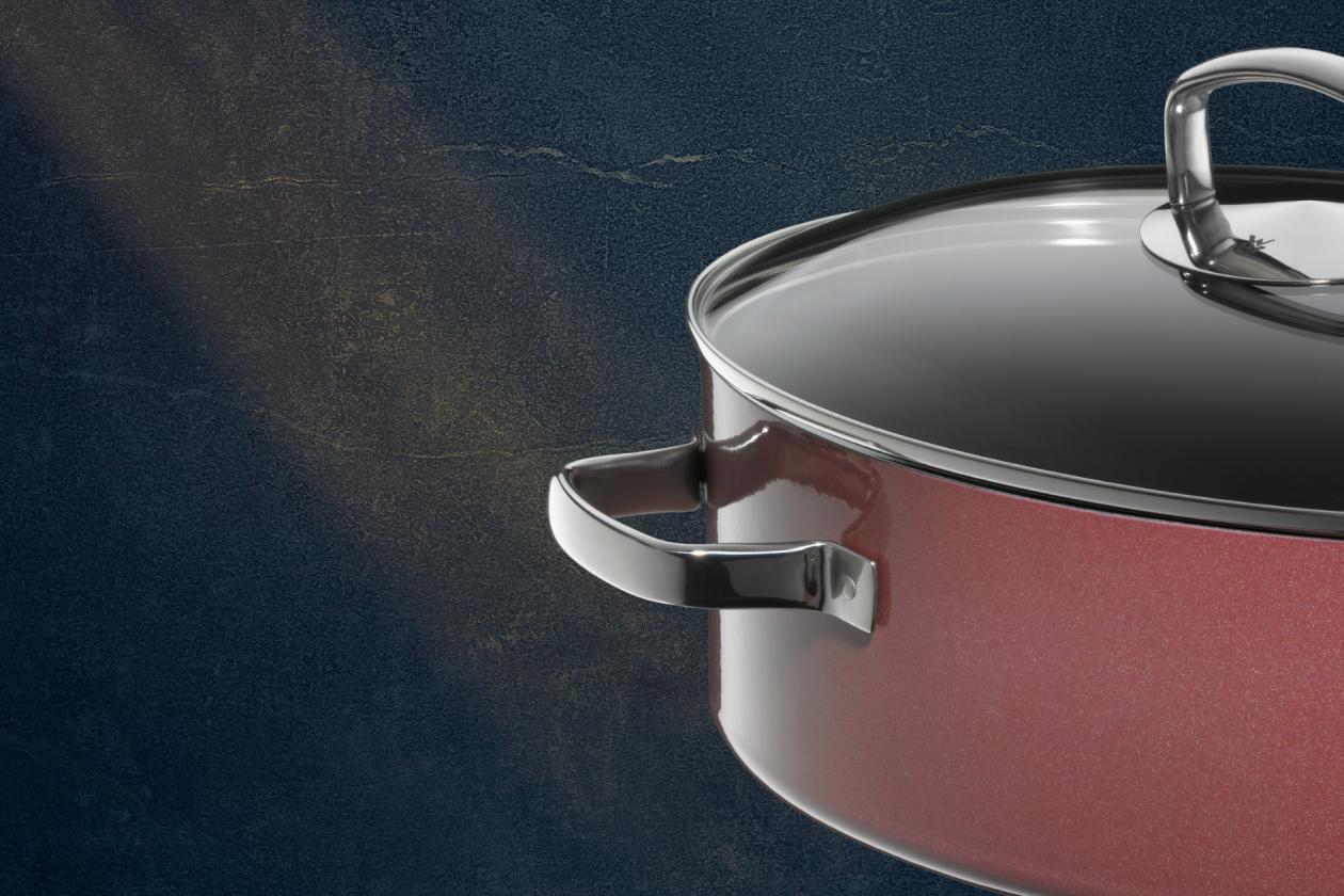 Овальная жаровня WMF Fusinotec Rose Quartz 36 см.